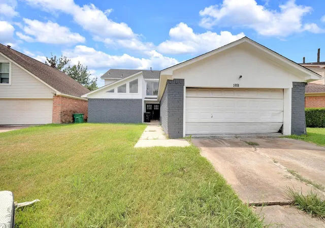 Photo 1 of Single family home for sale at 3058 Hazy Park Dr, Houston, TX 77082 | MLS# 79930533 | Listing updated on 2026-09-10