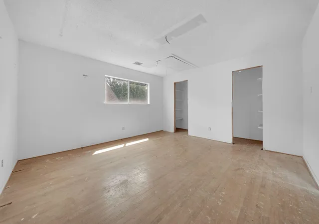 Photo 3 of Single family home for sale at 3058 Hazy Park Dr, Houston, TX 77082 | MLS# 79930533 | Listing updated on 2026-09-10