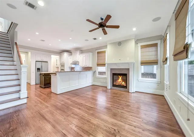 Photo 3 of Single family home for sale at 508 W 23rd Street, Houston, TX 77008 | MLS# 55060625 | Listing updated on 2026-09-24