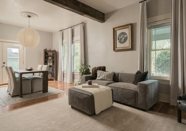 Photo 1 of Single family home for sale at 1039 Louise St, Houston, TX 77009 | MLS# 17819441 | Listing updated on 2026-10-08