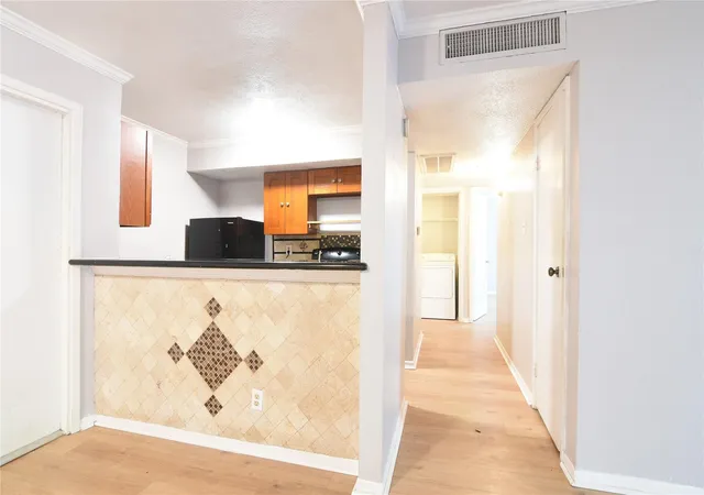 Photo 2 of Condo for sale at 10110 Forum W Dr #628, Houston, TX 77036 | MLS# 90458485 | Listing updated on 2026-09-11