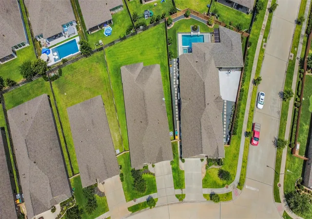 Photo 2 of Sale Pending at 28160 Knight Peak Dr, Spring, TX 77386 | MLS# 32559730 | Listing updated on 2026-09-18