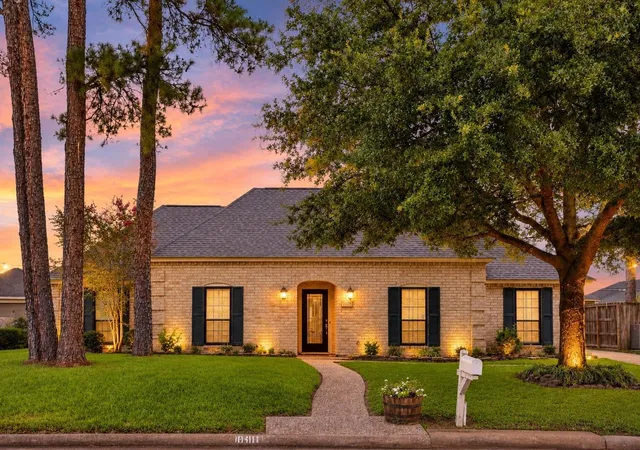 Single family home for sale at 14731 Gladebrook Dr, Houston, TX 77068 | MLS# 32169925