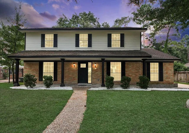 Photo 1 of Single family home for sale at 5731 Lodge Crk Dr, Houston, TX 77066 | MLS# 58687472 | Listing updated on 2026-09-18