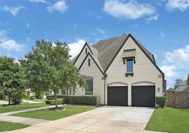 Photo 1 of Single family home for sale at 13018 Fernbank Forest Dr, Humble, TX 77346 | MLS# 69197452 | Listing updated on 2026-10-08
