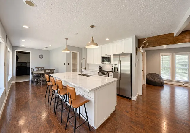 Photo 4 of Single family home for sale at 2118 Eagle Point Rd, Crosby, TX 77532 | MLS# 66658779 | Listing updated on 2026-09-24