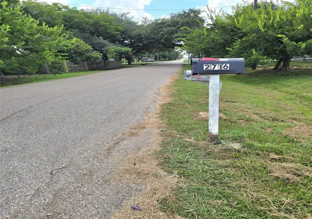 Photo 3 of Land for sale at 2716 West St, Rosenberg, TX 77471 | MLS# 4227994 | Listing updated on 2026-09-06