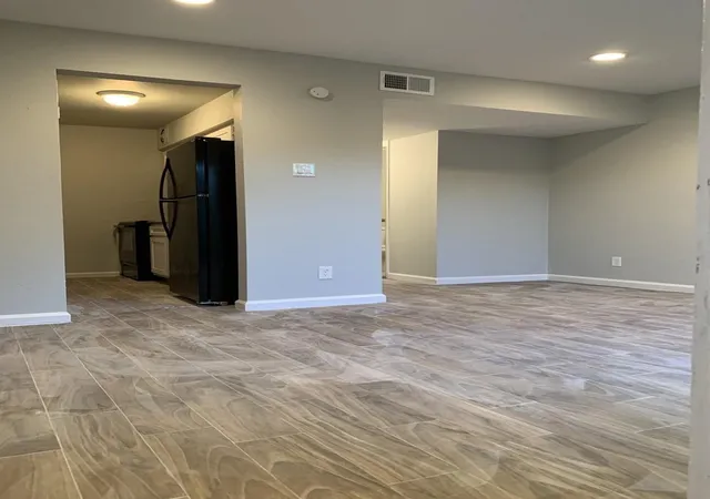 Photo 4 of Townhouse for sale at 10004 Westview #A, Houston, TX 77055 | MLS# 63794512 | Listing updated on 2026-09-11