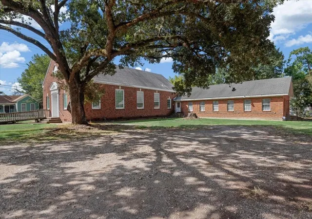 Photo 4 of Single family home for sale at 530 Church St, Navasota, TX 77868 | MLS# 62394207 | Listing updated on 2026-09-22