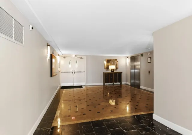 Photo 3 of Condo for sale at 3030 Post Oak Blvd #202, Houston, TX 77056 | MLS# 80743425 | Listing updated on 2026-10-10