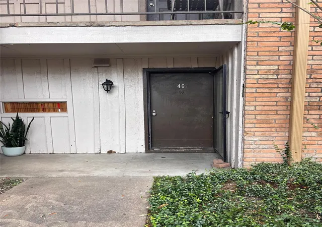 Condo for sale at 8110 Albacore Dr #46, Houston, TX 77074 | MLS# 14278141