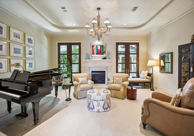 Photo 4 of Single family home for sale at 5146 Longmont Dr #2, Houston, TX 77056 | MLS# 4070990 | Listing updated on 2026-09-12