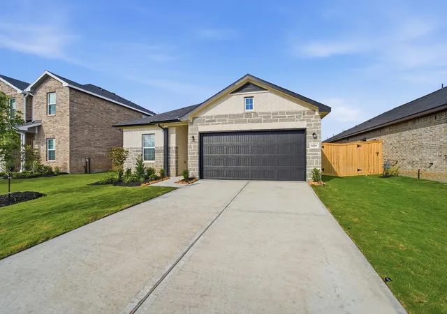 Photo 2 of Single family home for sale at 8019 Jasper Meadows, Angleton, TX 77515 | MLS# 77847227 | Listing updated on 2026-09-23