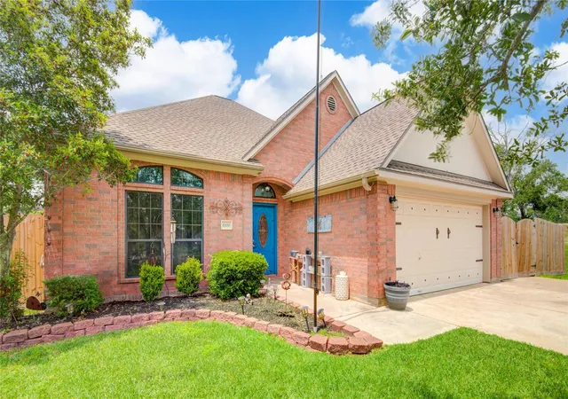Photo 1 of Single family home for sale at 1000 Cardinal Dr, Richwood, TX 77566 | MLS# 78455145 | Listing updated on 2026-09-12