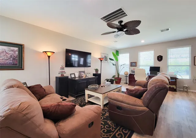 Photo 3 of Single family home for sale at 18423 Cobalt Cvs Ln, Hockley, TX 77447 | MLS# 47965574 | Listing updated on 2026-09-23
