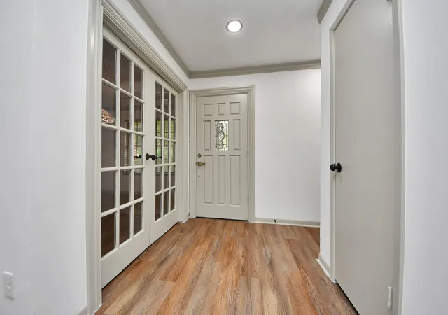 Photo 3 of Single family home for sale at 16011 Sierra Grande Dr, Houston, TX 77083 | MLS# 68610488 | Listing updated on 2026-09-19