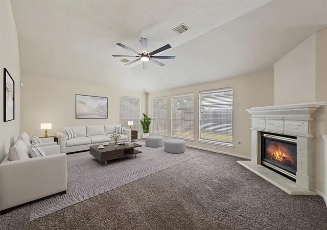 Photo 3 of Single family home for sale at 10902 Trl Ridge Dr, Houston, TX 77064 | MLS# 70863352 | Listing updated on 2026-09-22