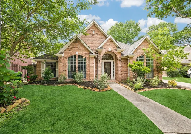 Photo 2 of Single family home for sale at 9110 Rhapsody Ln, Houston, TX 77040 | MLS# 20740352 | Listing updated on 2026-09-17