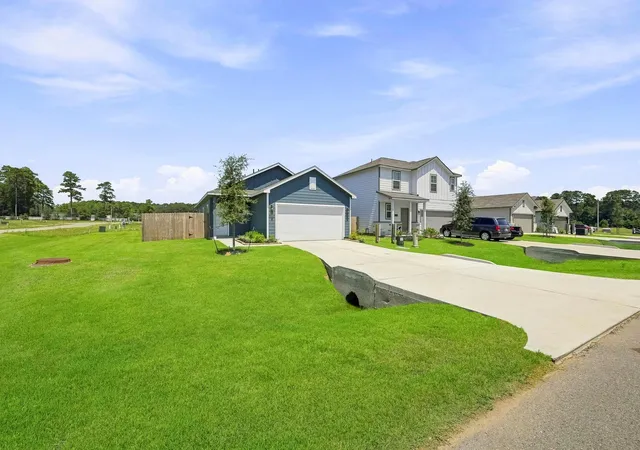 Photo 2 of Single family home for sale at 17851 Lionheart Rd, Conroe, TX 77306 | MLS# 81210513 | Listing updated on 2026-09-20