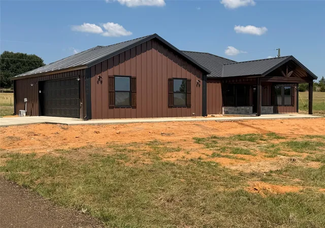 Photo 2 of Single family home for sale at 19837 State Hwy 155, Frankston, TX 75763 | MLS# 34980809 | Listing updated on 2026-09-03