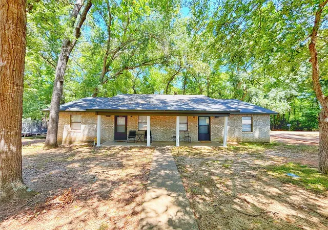 Photo 1 of Multi family home for sale at 114 And 116 Woodland Cir, Crockett, TX 75835 | MLS# 43224579 | Listing updated on 2026-09-18
