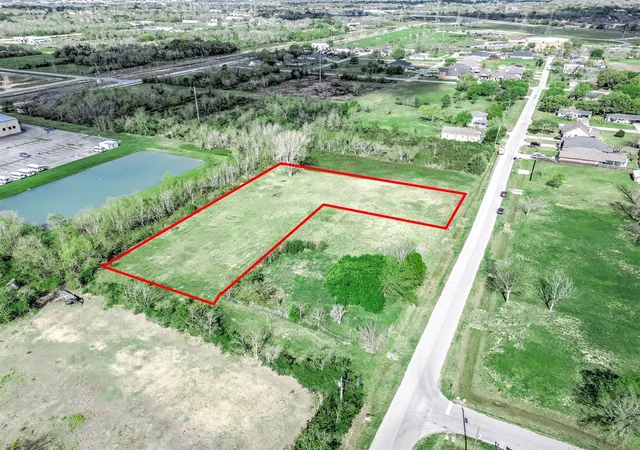Photo 3 of Land for sale at 2701 Virginia Ave, League City, TX 77573 | MLS# 73896689 | Listing updated on 2026-09-01