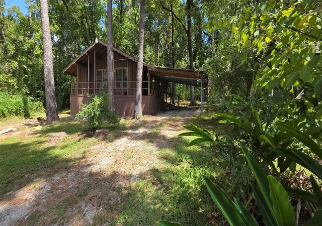 Photo 2 of Single family home for sale at 131 Cove Dr, Pointblank, TX 77364 | MLS# 27519415 | Listing updated on 2026-09-20