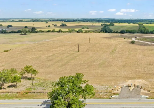 Photo 4 of Land for sale at 3275 Fm 956, Schulenburg, TX 78956 | MLS# 8732381 | Listing updated on 2026-09-10