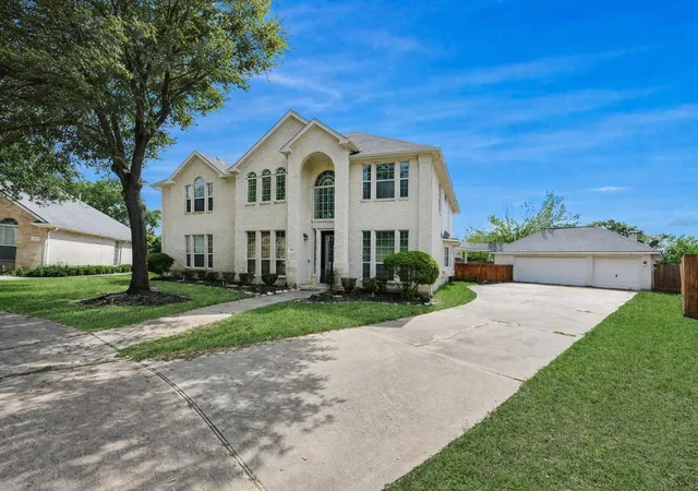 Photo 2 of Single family home for sale at 5703 Bishops Glen Ct, Houston, TX 77084 | MLS# 83120951 | Listing updated on 2026-09-05