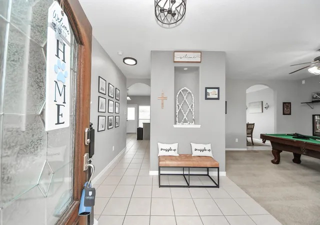 Photo 3 of Single family home for sale at 2014 Orchard Spring Dr, Pearland, TX 77581 | MLS# 8490989 | Listing updated on 2026-10-09