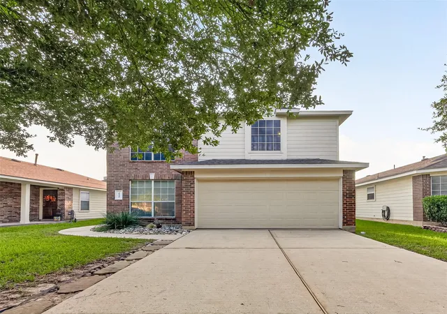 Photo 3 of Single family home for sale at 20227 Stonegrove Ct, Tomball, TX 77375 | MLS# 38656797 | Listing updated on 2026-10-07
