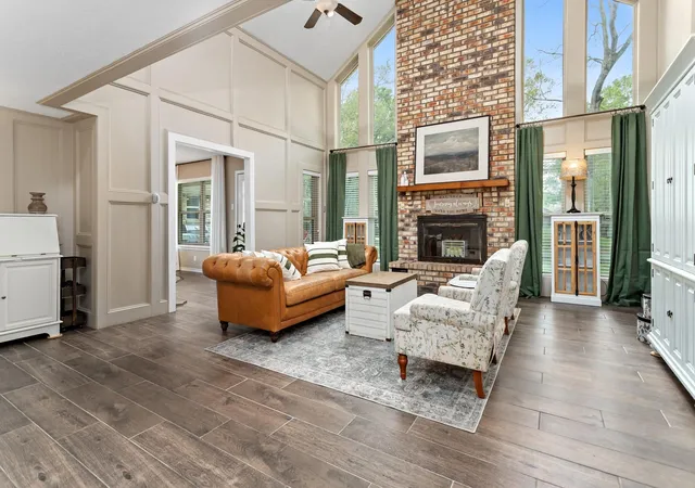 Photo 3 of Single family home for sale at 306 Creekside Loop, Sour Lake, TX 77659 | MLS# 63873343 | Listing updated on 2026-09-16