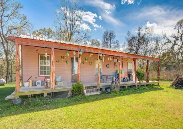 Photo 3 of Single family home for sale at 181 County Rd 472, Sweeny, TX 77480 | MLS# 29355650 | Listing updated on 2026-09-11