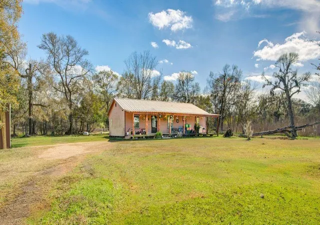 Photo 3 of Single family home for sale at 181 County Rd 472, Sweeny, TX 77480 | MLS# 29355650 | Listing updated on 2026-09-11
