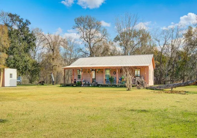 Photo 4 of Single family home for sale at 181 County Rd 472, Sweeny, TX 77480 | MLS# 29355650 | Listing updated on 2026-09-11