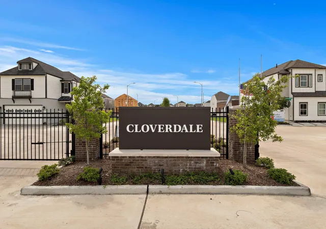 Photo 3 of Single family home for sale at 11426 Waterford Spring Trl, Houston, TX 77047 | MLS# 49771750 | Listing updated on 2026-10-04