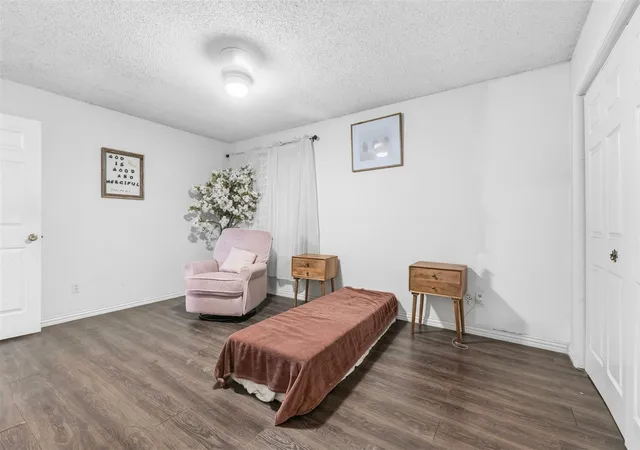 Photo 3 of Single family home for sale at 8515 Twisting Vine Ln, Houston, TX 77040 | MLS# 95523277 | Listing updated on 2026-09-14