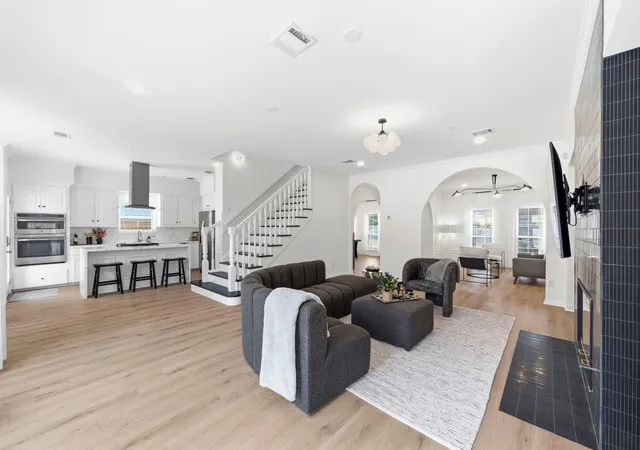 Photo 4 of Single family home for sale at 16430 Koester St, Jersey Village, TX 77040 | MLS# 61962742 | Listing updated on 2026-10-03
