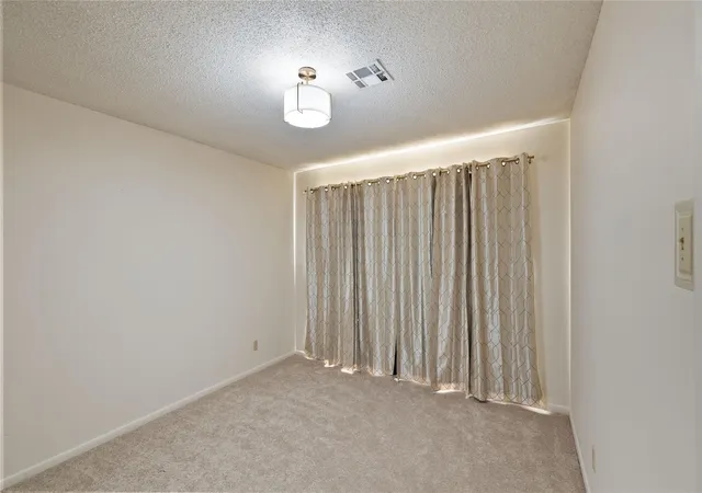 Photo 3 of Single family home for sale at 2116 Easy St, Waco, TX 76704 | MLS# 27409918 | Listing updated on 2026-09-19