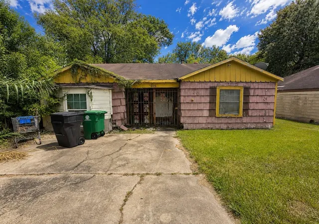 Photo 1 of Single family home for sale at 6605 Goforth St, Houston, TX 77021 | MLS# 24846937 | Listing updated on 2026-09-10