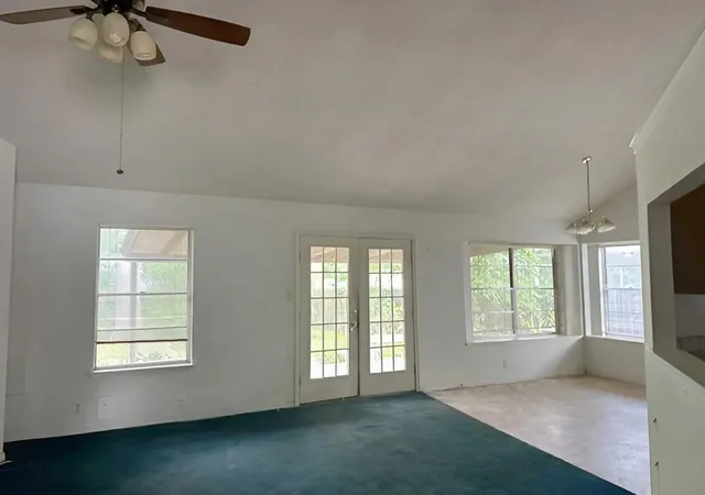 Photo 4 of Single family home for sale at 14611 Highland Ridge, San Antonio, TX 78233 | MLS# 80909602 | Listing updated on 2026-09-09