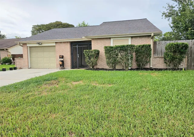 Photo 1 of Sale Pending at 14018 Panhandle Dr, Sugar Land, TX 77498 | MLS# 85459694 | Listing updated on 2026-09-23