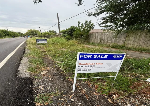 Photo 1 of Land for sale at 3726 Parker Rd, Houston, TX 77093 | MLS# 61446972 | Listing updated on 2026-09-09