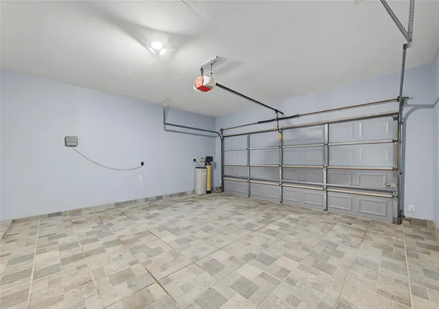 Photo 48 of Single family home for sale at 219 Nina Ln W, Stafford, TX 77477 | MLS# 25581077 | Listing updated on 2026-10-04