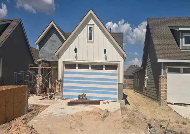 Photo 1 of Single family home for sale at 898 Lady Bird Ln, College Station, TX 77845 | MLS# 46856659 | Listing updated on 2026-09-01