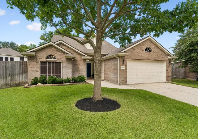 Photo 2 of Single family home for sale at 10230 Squirehill Ct, Houston, TX 77070 | MLS# 12863307 | Listing updated on 2026-09-17