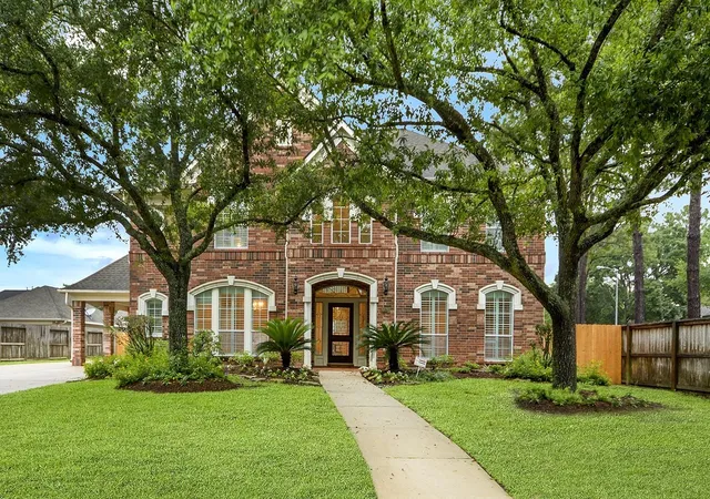 Single family home for sale at 19602 Auburn Meadows Dr, Houston, TX 77094 | MLS# 44756296