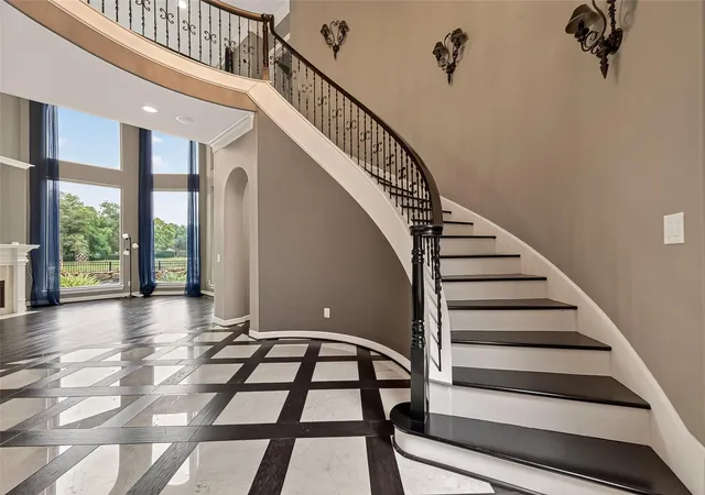 Photo 4 of Single family home for sale at 14 Sullivans Landing, Missouri City, TX 77459 | MLS# 84695768 | Listing updated on 2026-09-12