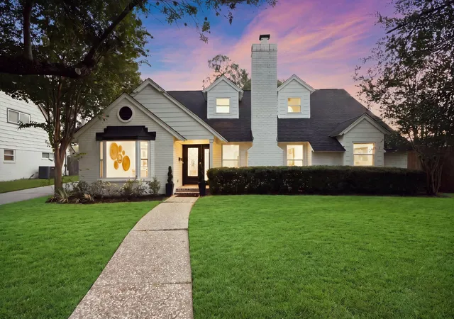 Photo 1 of Single family home for sale at 10714 Cranbrook Rd, Houston, TX 77042 | MLS# 16151743 | Listing updated on 2026-10-03