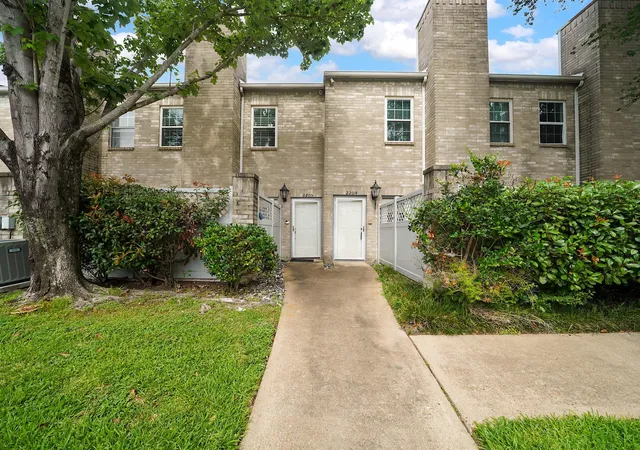 Photo 4 of Condo for sale at 6000 Reims Rd #2205, Houston, TX 77036 | MLS# 5577776 | Listing updated on 2026-09-06